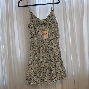 Black and White Spotted Entro Romper